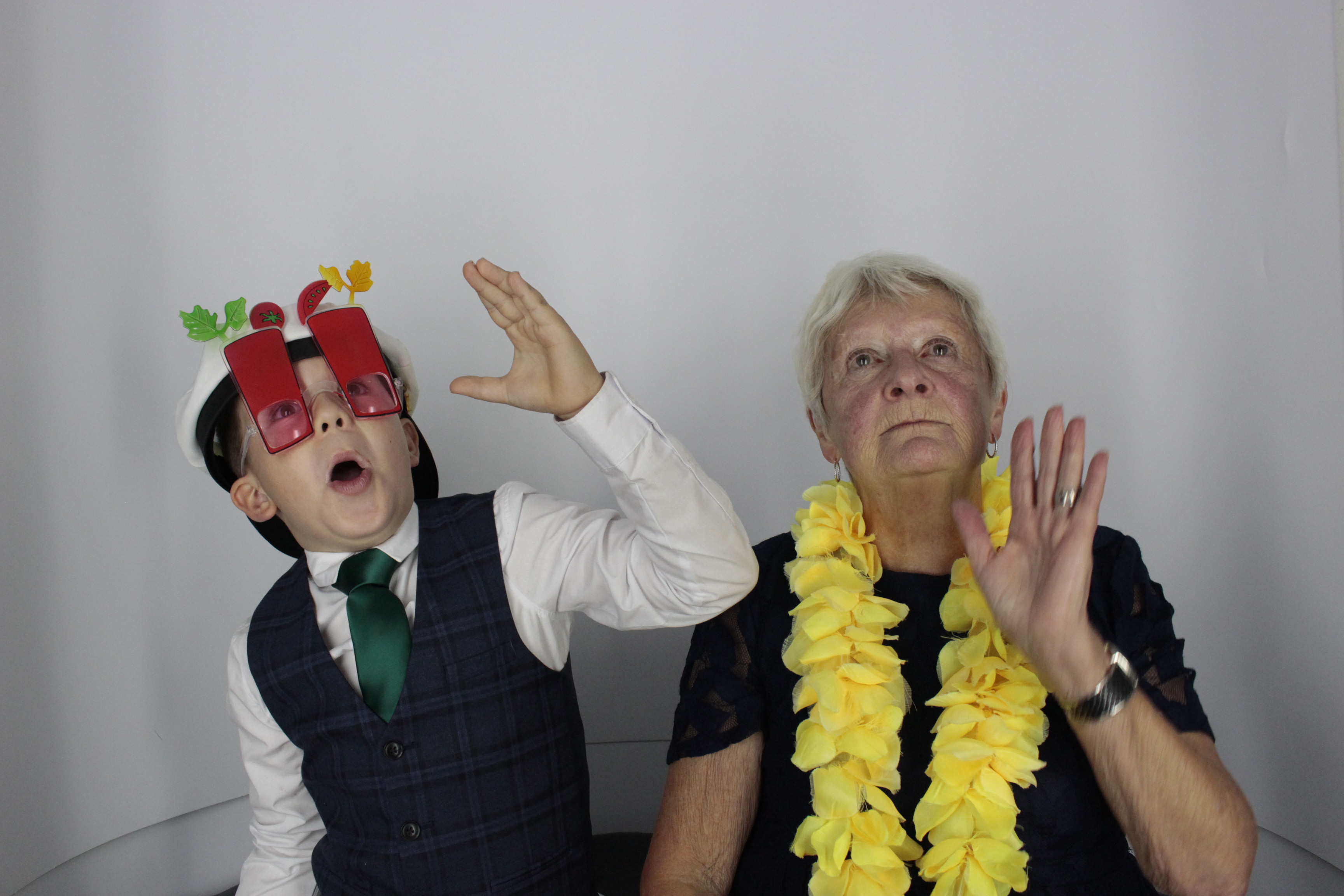 Ben & Kelly's Wedding | View more photos from the event at gallery.myphotoboothexperience.co.uk/u/MyPhotoBoothExperienceLtd/Ben-Kellys-Wedding